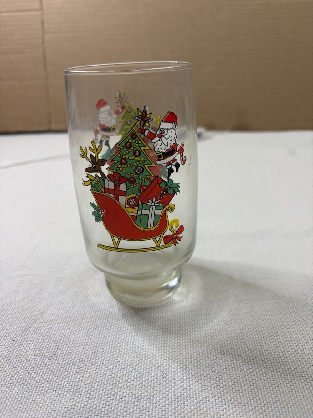 VTG Coca-Cola Drinking Glass Unisex 14 Oz 1985 McCrory Christmas Santa Sleigh